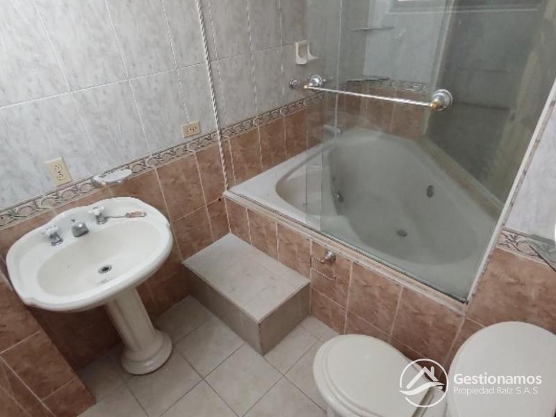 WhatsApp Image 2026-04-08 at 08.07.21 (2).jpeg